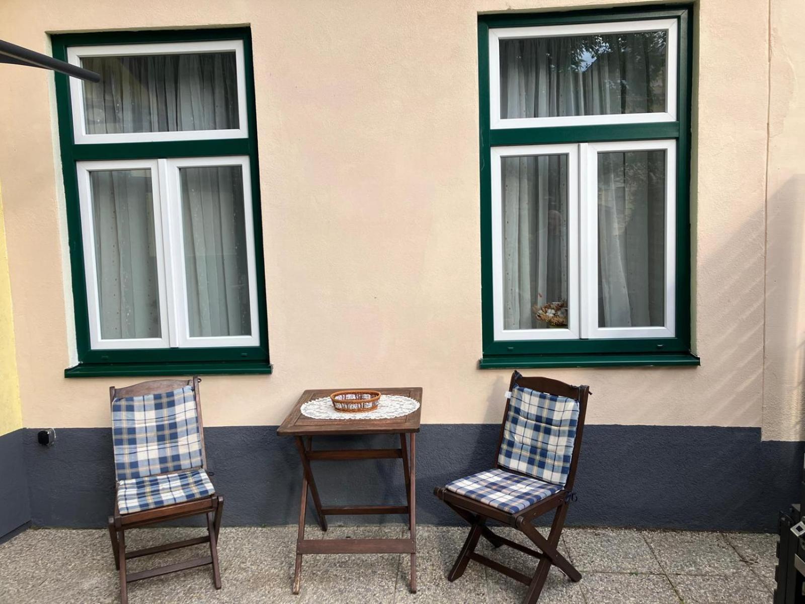 Ruhige Wohnung in Helenental Baden Exterior foto