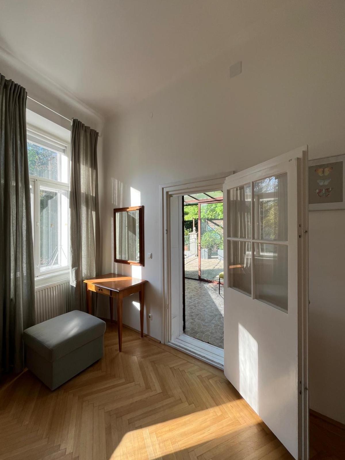 Ruhige Wohnung in Helenental Baden Exterior foto